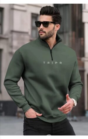 Alt text: "Men's half-zip sweatshirt in a sleek design, available for just 1499. A stylish and comfortable option perfect for layering during cooler weather."